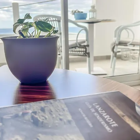 Casa Burgao 2 On The Front Line With Seaview Terrace Apartment Punta Mujeres