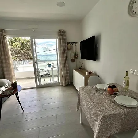 Apartamento Casa Burgao 2 On The Front Line With Seaview Terrace Punta Mujeres