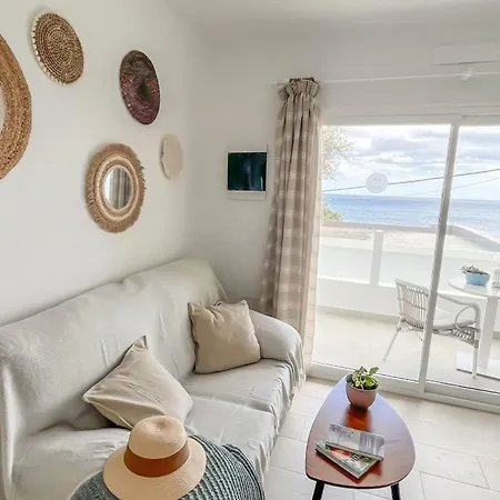 Daire Casa Burgao 2 On The Front Line With Seaview Terrace